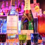 チアーズ インターナショナル ショットバー - 