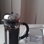 リゾナーレ八ヶ岳 - フレンチプレスと季節の「マグノリア」ブレンド。