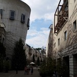 リゾナーレ八ヶ岳 - 青空が見えてきたピーマン通り。