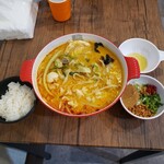 龍小麟 麻辣湯 - 