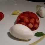 OTTO SETTE - 苺のジュレとレモンソルベ。