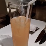 OTTO SETTE - 白葡萄のジュース。