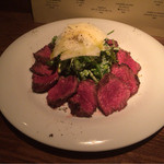 ２０１５年４月訪問時【牛ハラミのタリアータ】（1200円税込）2015年3月再訪時。