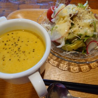 ピエヌ_0