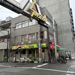 Third Eye - 店の外観　※新世界へ案内する、看板の横にあります