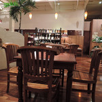 海辺のダイニング KISAMA - 店内の様子