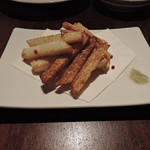 海辺のダイニング KISAMA - ヤンモー（沖縄山芋）の素揚げ