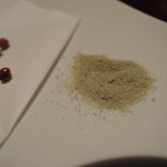 海辺のダイニング KISAMA - ヤンモー（沖縄山芋）の素揚げ　ズームアップ