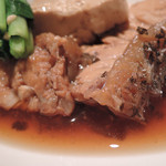 海辺のダイニング KISAMA - アーラミーバイの煮つけ　ズームアップ