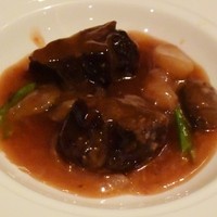 ジャスミンガーデン - 牛肉とトマトソース煮込み