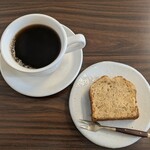 伊吹珈琲豆店 - 珈琲に合うバナナケーキ