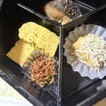 海洋楼 - エビの佃煮と、ごはんの相性が最高