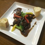 【2015年02月】道産ジャージー牛の赤ワイン煮＠1,100円。