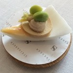 Steirereck - Soy Bean with tofu,bean sprouts & napa