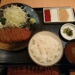 牛かつ もと村 - 牛かつ麦飯セット1200円