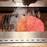 ビーフキッチン - サーロインだけ店員さんが焼きます