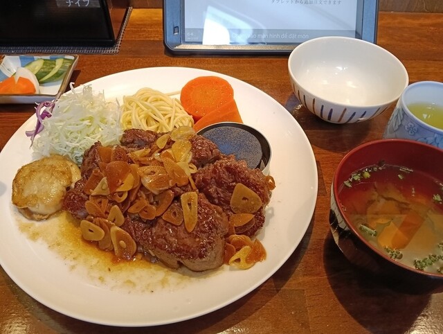 ほどほど満足 住吉三島 本店 - 三島二日町/ステーキ | 食べログ