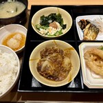 やよい軒 - 料理写真:
