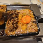 焼肉こじま離れ - 焼き上げ中