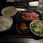 焼肉 GYUJIN - 