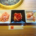 和牛炭火家やきや - せせり、若鶏、もも塩