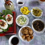 はしば食堂 - 郷土料理。笹すしも、、皮ごとの芋の煮っころがしも美味しい。