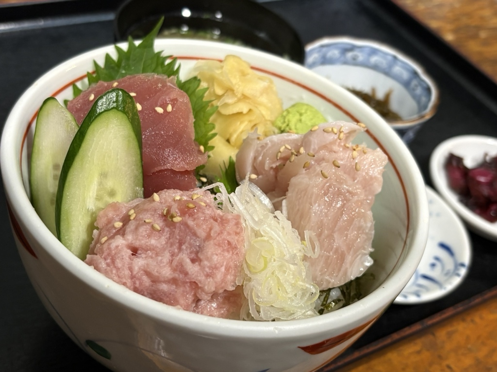 味 処 まるたか