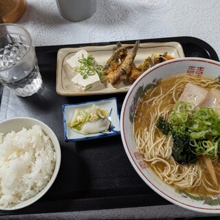 神田屋食堂_0