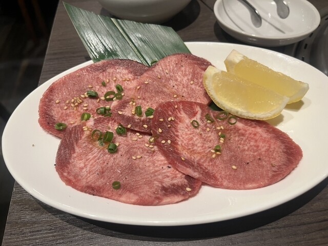 焼肉酒家 李苑 （りえん）のご予約 - 新宿三丁目/焼肉 | 食べログ