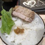札幌駅北口酒場 めしと純米 - 炊き立て土鍋ご飯に豚ロースの西京焼き＆山わさび
