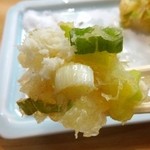 食事処 ときわ - ワサビ大根を乗せて絶品！