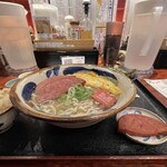 沖縄料理 新垣家 - 