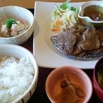 大戸屋 - 期間限定　国産牛タン定食