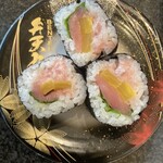 弁天丸 - とろたく巻650円
