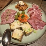 RACINES Boulangerie & Bistro - 