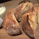 RACINES Boulangerie & Bistro - 