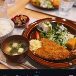 気まぐれカフェ mikke - 日替わりの mikkeランチの一例 (お店のインスタグラムより)