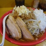 篠寛ジロー - ラーメン　刻み玉ねぎ　野菜盛り