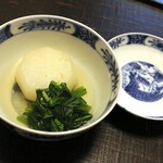 馳走 きむら - 野辺地かぶとほうれん草の炊き合わせ。