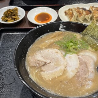 らーめん 与七 - 料理写真:
