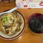 焼き鳥 どろぼう - やみつき焼豚チャーハン大盛り900円
