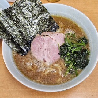横浜らーめん 武蔵家_0