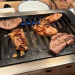 天城黒豚の店 橋本ホルモン - 