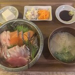 サカナとニク オモカジキッチン - 