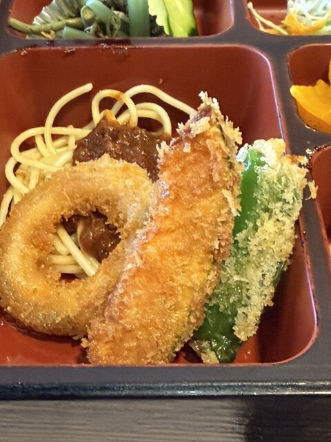 ファミリーレストラン ライラック - 東札幌/ファミレス | 食べログ