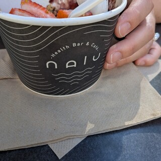口コミ一覧 : Nalu Health Bar & Café WAIKIKI - ワイキキ/ハワイ料理