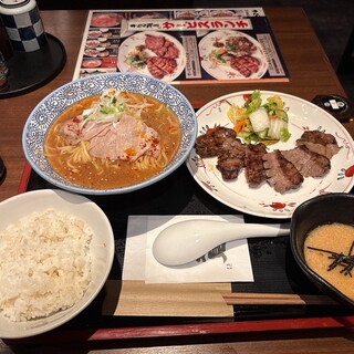 牛たん焼き 仙台辺見_1