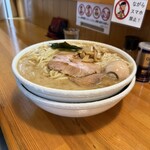 麺屋 永太 - 物凄いボリューム（笑）