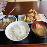 居酒屋みやこ - 料理写真:唐揚げ定食　モツ煮