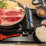 和食さと - 料理写真:牛すきうどん鍋定食